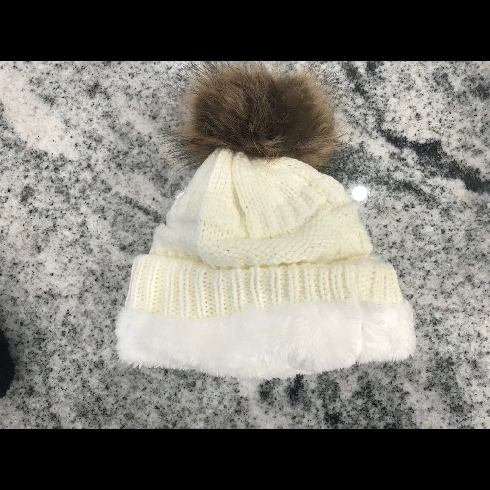 ❤️Pom beanie ivory - Picture 4 of 4